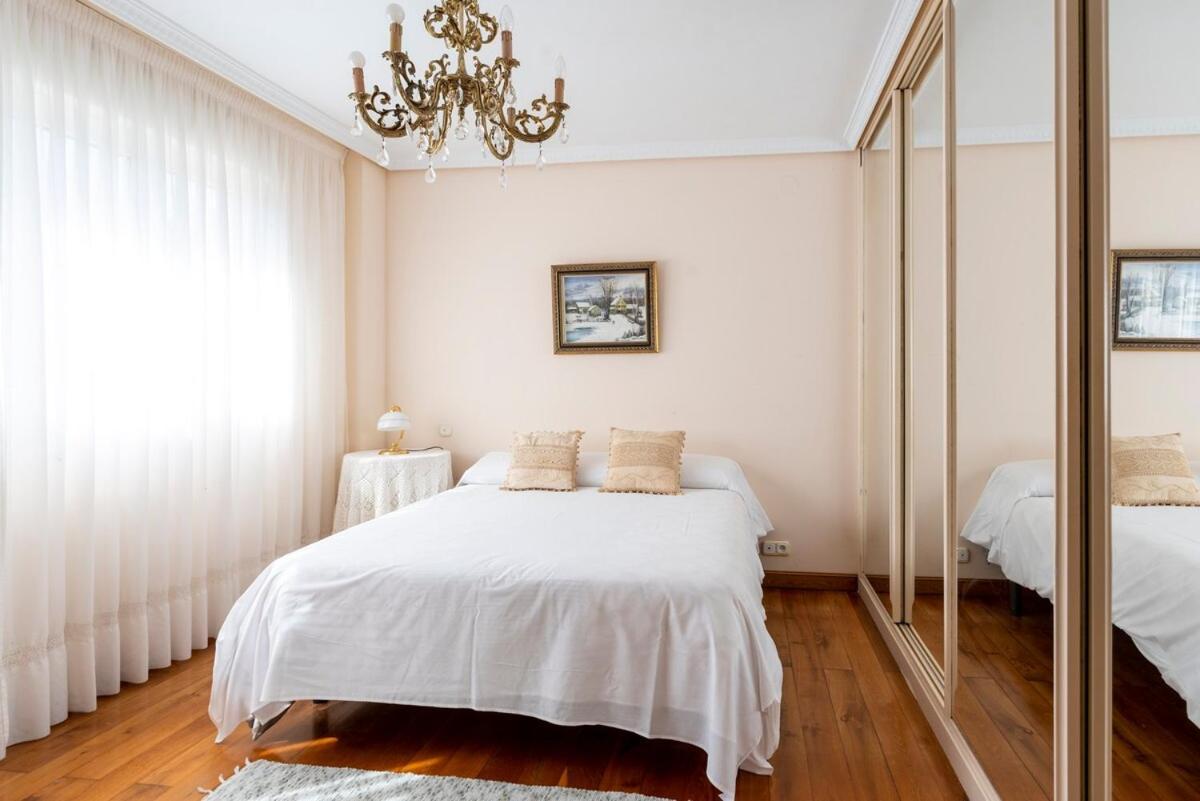 הוילה Bárcena de Cicero Casa Con Jardin En Gama מראה חיצוני תמונה