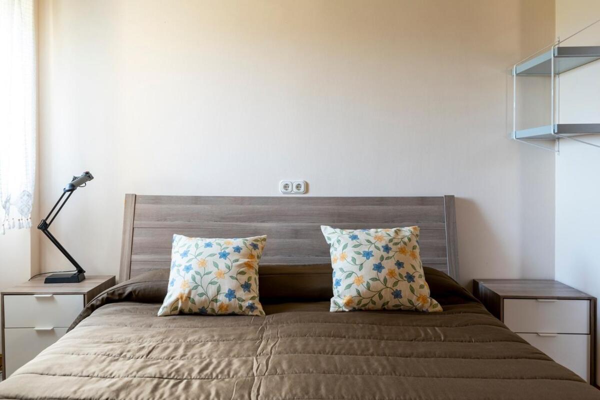 הוילה Bárcena de Cicero Casa Con Jardin En Gama מראה חיצוני תמונה