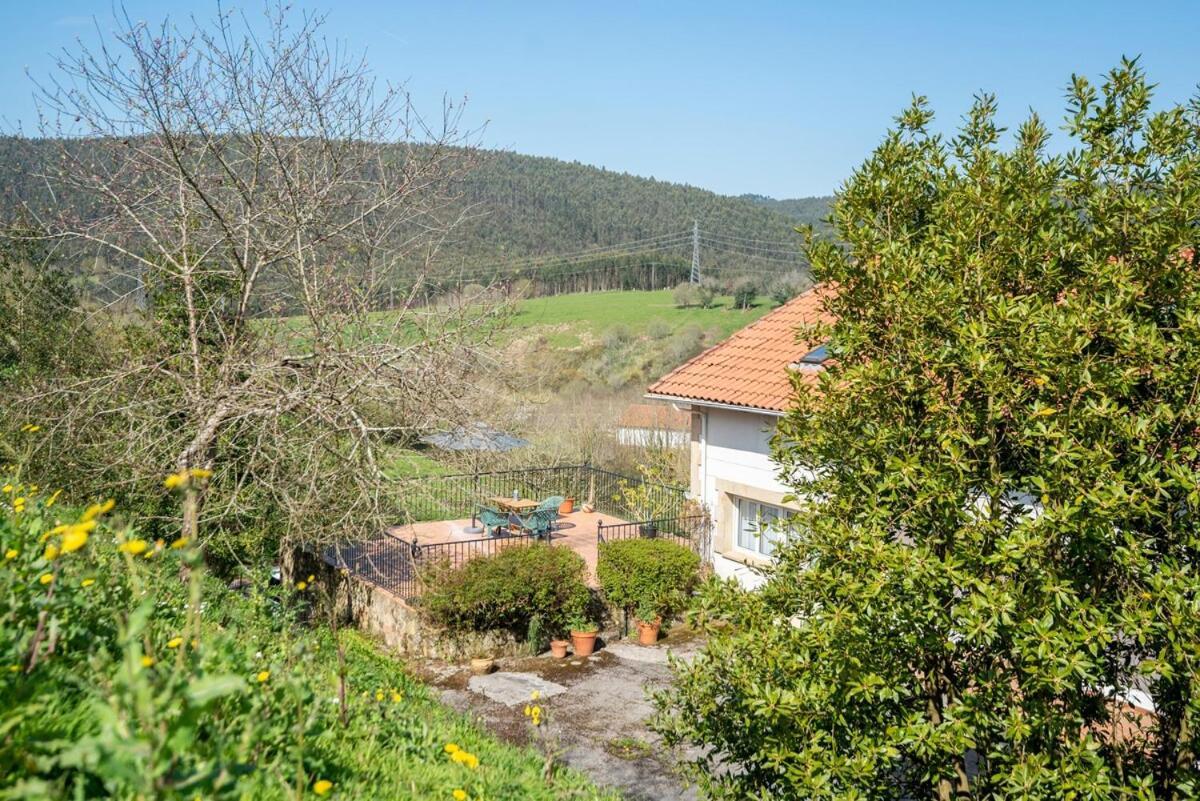הוילה Bárcena de Cicero Casa Con Jardin En Gama מראה חיצוני תמונה