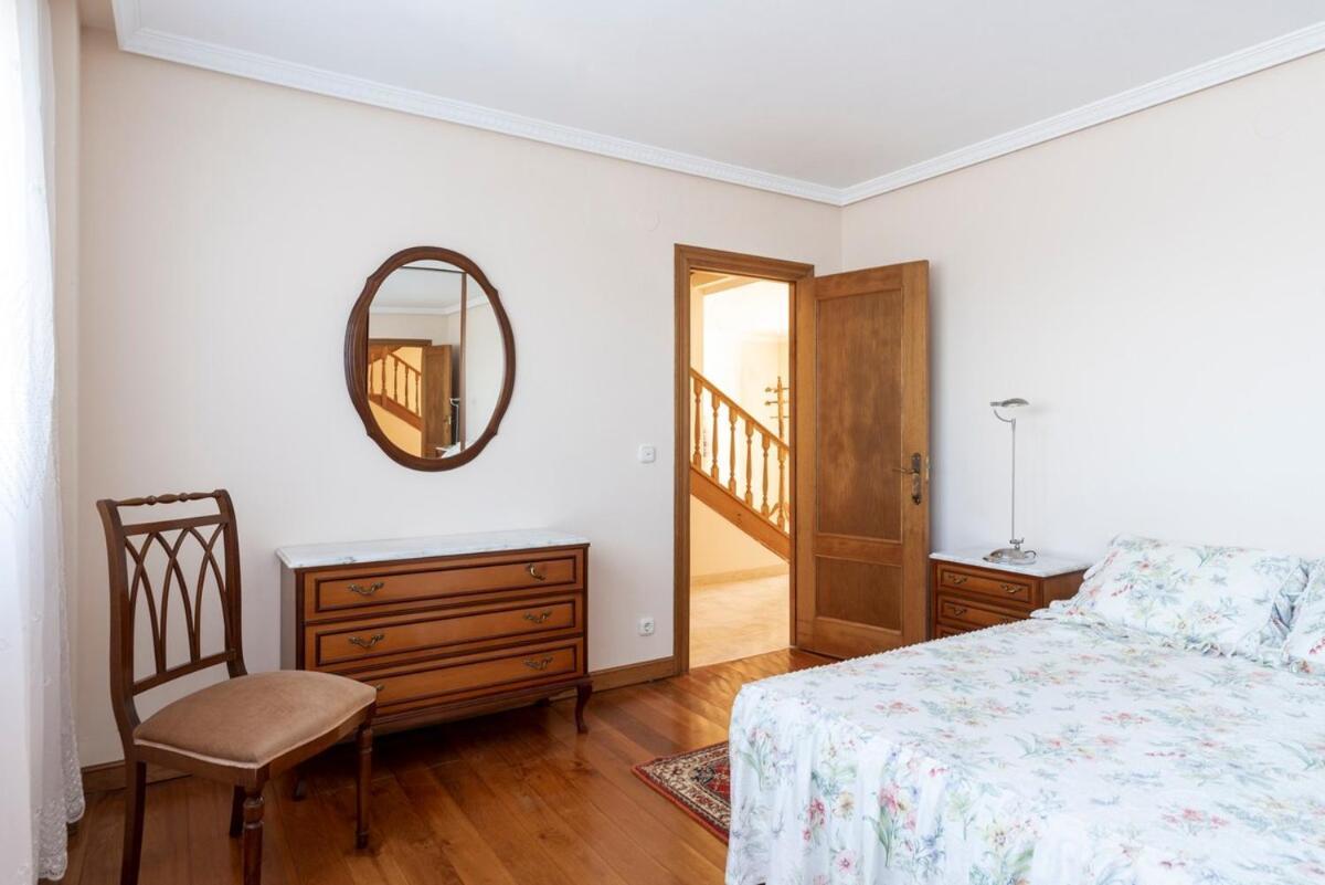 הוילה Bárcena de Cicero Casa Con Jardin En Gama מראה חיצוני תמונה
